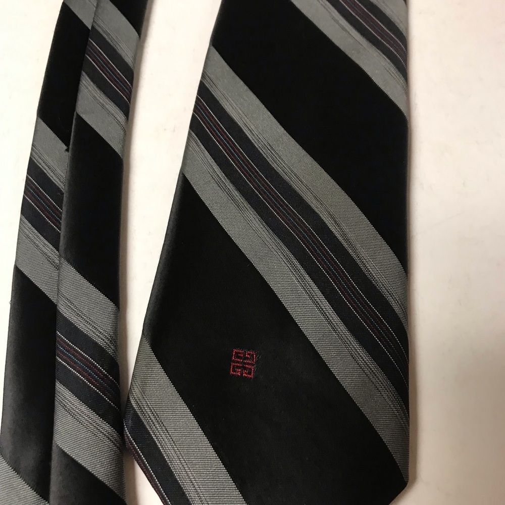 GIVENCHY Tie